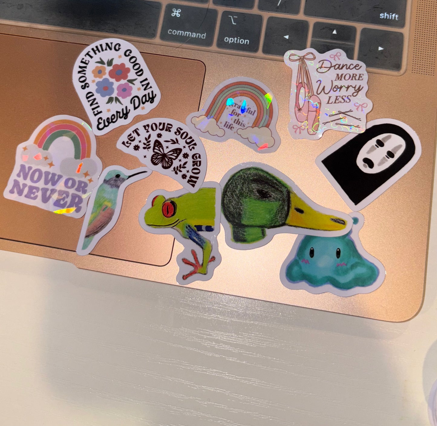 Tiny Mystery Sticker Pack